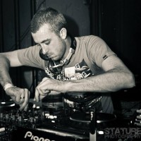 Dan Stoves Strictly DJ's